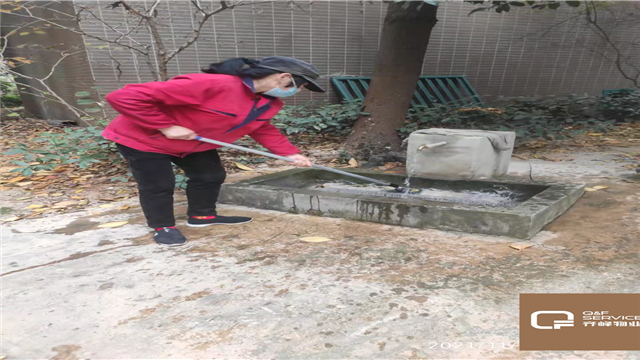齊峰來告訴你們物業(yè)公司服務(wù)不到位怎么辦