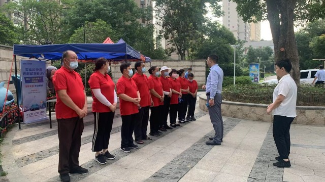 齊峰物業(yè)來透入雨雪天等保潔工作流程及應(yīng)急預(yù)案